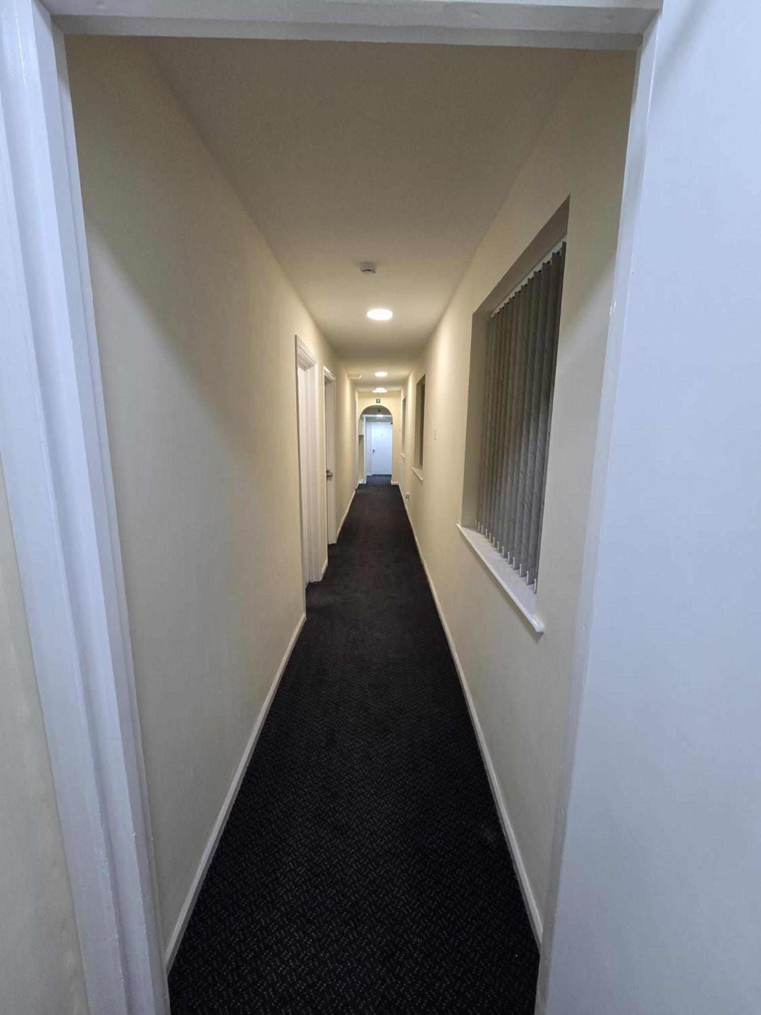 Zaheer'S Hotel Бэлдок Экстерьер фото